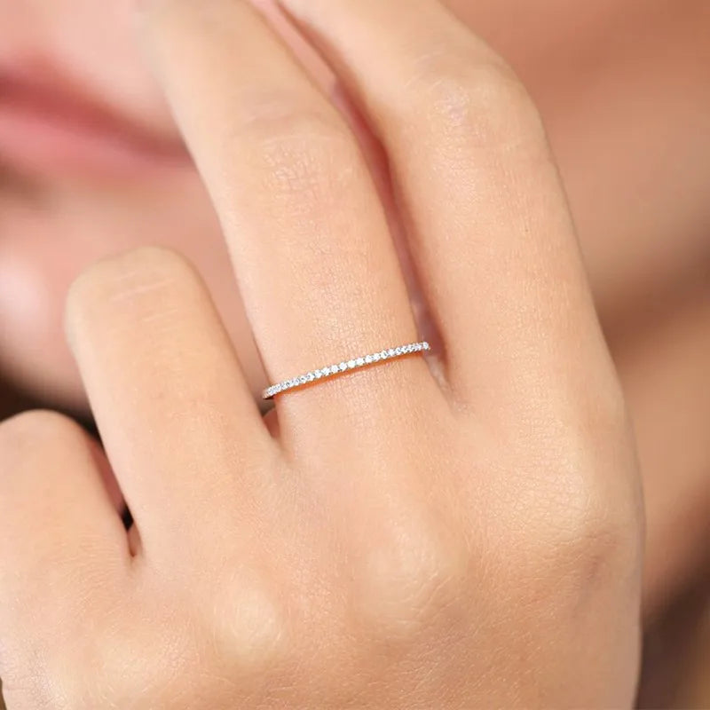 Bague empilable Mince Demi-éternité CZ pour Femme et Fille, Alliance, 1.5mm