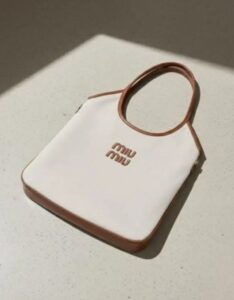 아이비 토트백 브라운