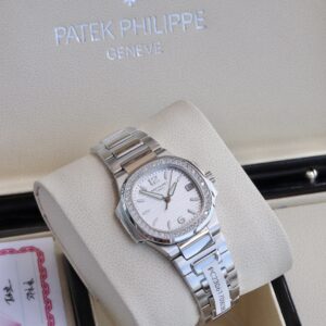 노틸러스 레이디스 다이아몬드 워치 32mm